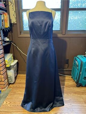 vera wang midnight blue bridesmaid dress | Dresses | Navy Vera Wang White Collection CARA CARA Robin Dress Color:Chambrey Blue bridal party satin dress